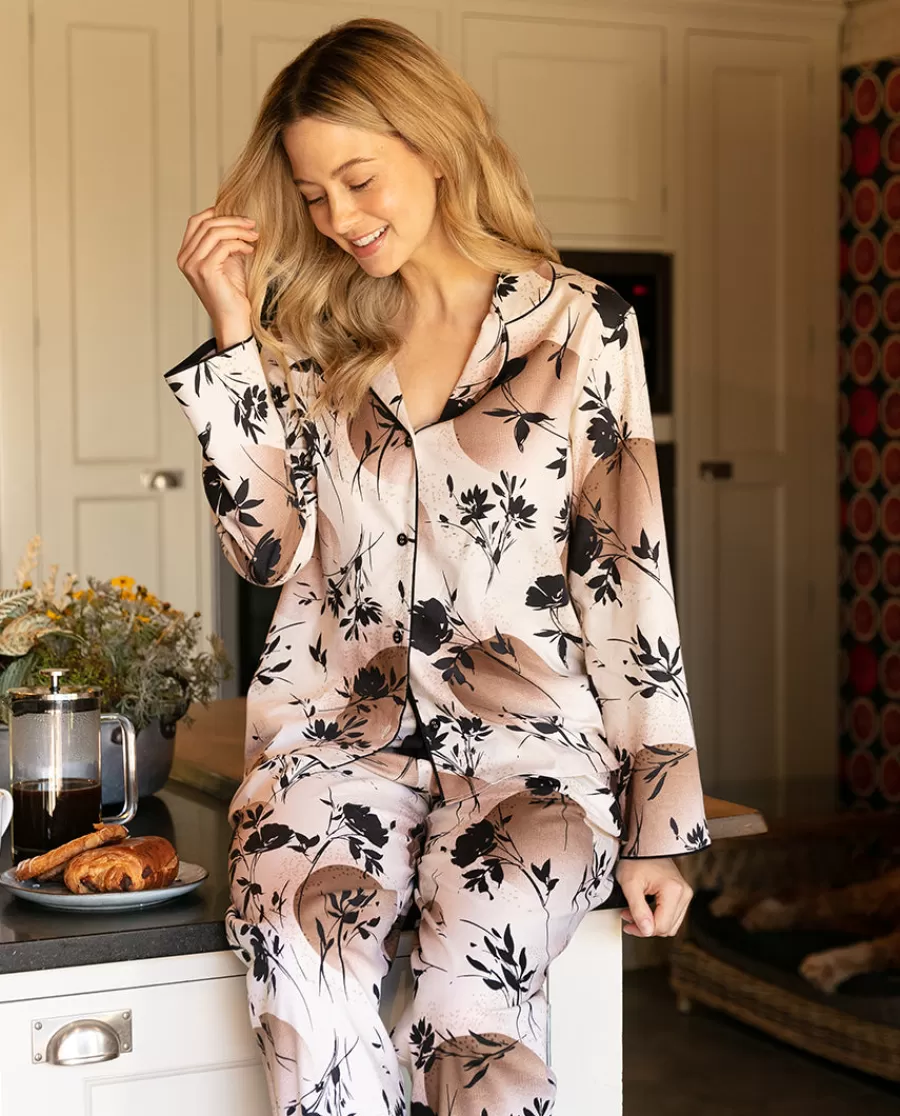 Discount Alisha Moon Print Pyjama Set Women Pyjama Sets
